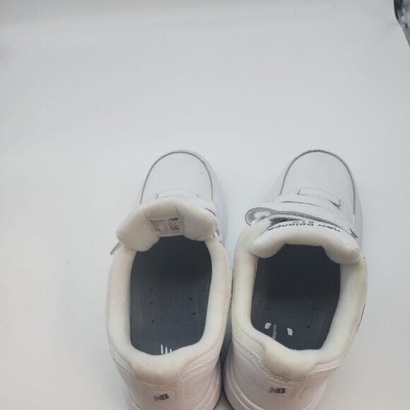 New Balance 813 White Size 10.5  hook and loop strap closure - Picture 5 of 8